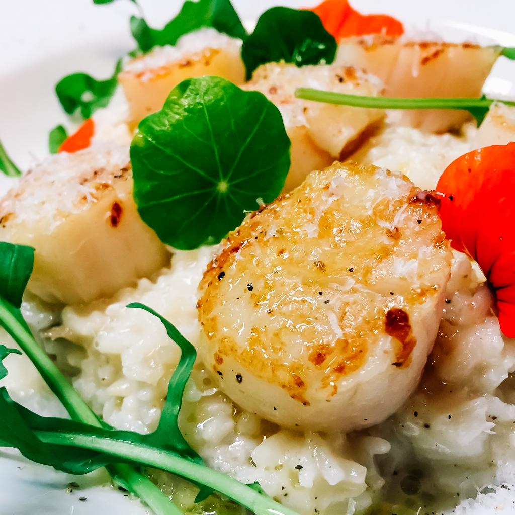 Domein De Ghellinck - Menukaart Heerlijke dagverse gerechten. Ontdek onze suggesties of geniet van onze klassiekers.